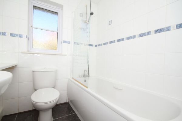 Shower Window Replacement in Aledo